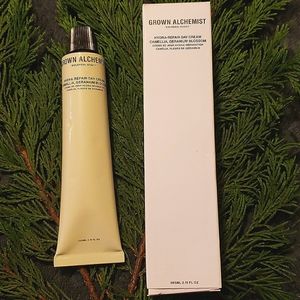 *NWOT* Hydra-repair day cream